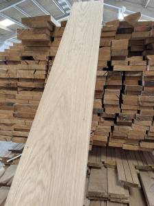 Oak Fencing battens available in 22mm x 45mm, 60mm, 70mm x 2m, 3m and 4m www.solidwoodfencing.co.uk