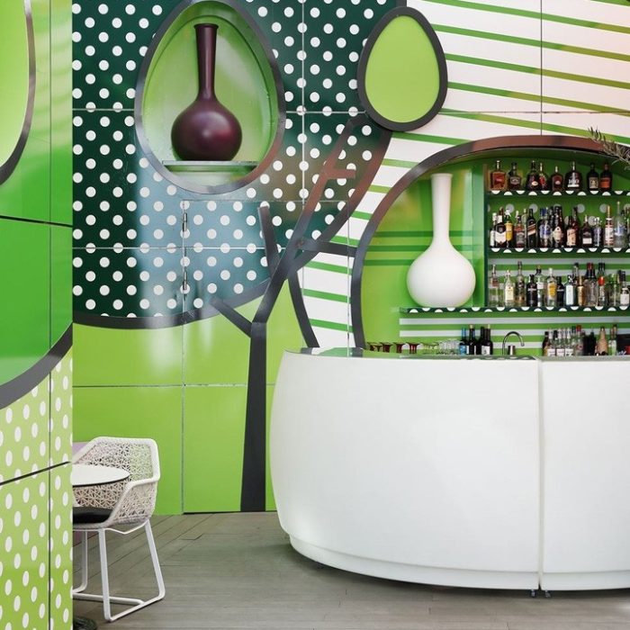 , The big design: Wall likes pictures